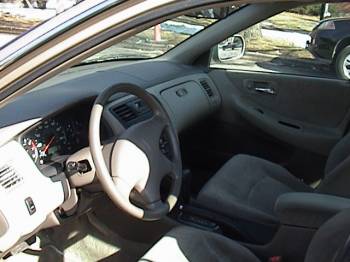 Honda Accord 2002, Picture 2