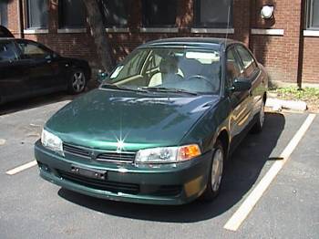 Mitsubishi Lancer 2000, Picture 1