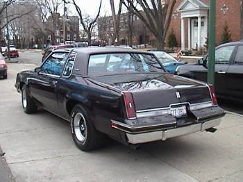 Oldsmobile Cattlas Supremme 1985, Picture 6