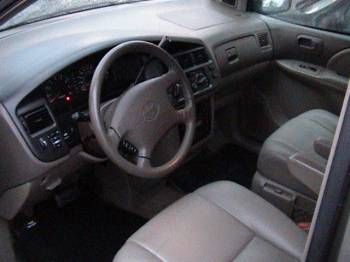 Toyota Sienna 1999, Picture 3