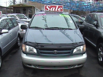 Toyota Sienna 2000, Picture 1