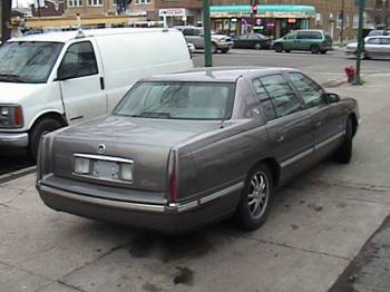 Cadillac Deville 1999, Picture 2