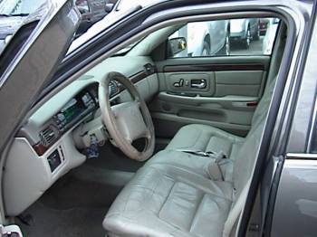 Cadillac Deville 1999, Picture 3