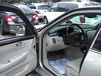 Cadillac DTS 2008, Picture 3