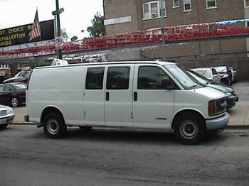 Chevrolet Express 1997, Picture 2