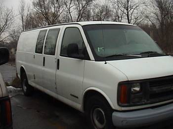 Chevrolet Express 1997, Picture 2