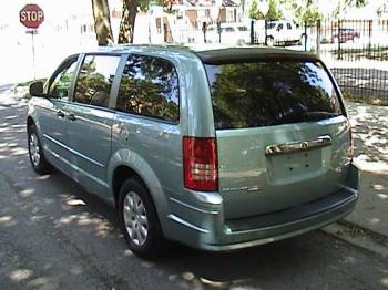 Chrysler Town Country 2008, Picture 2