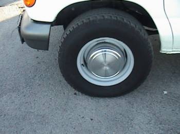 Ford E-350 2006, Picture 2
