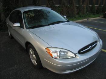 Ford Taurus 2003, Picture 1