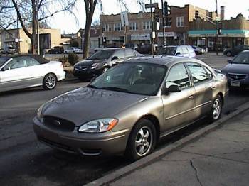 Ford Taurus 2004, Picture 1