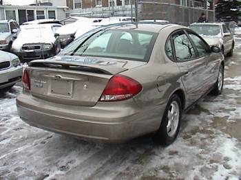 Ford Taurus 2004, Picture 4