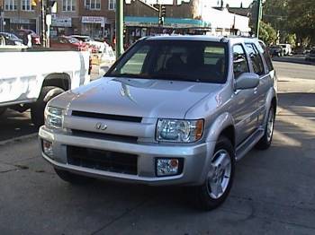 Infiniti QX4 2003, Picture 1