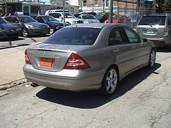 Mercedes C 230 2005, Picture 4