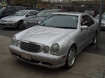 Mercedes E 55 AMG 2002, Picture 2