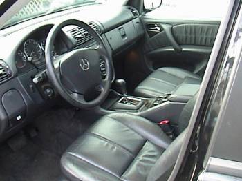 Mercedes ML 55 AMG 2001, Picture 3