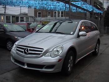 Mercedes R 350 2007 in Chicago, Illinois