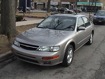 Nissan Maxima 1999, Picture 1