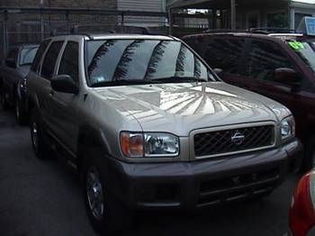 Nissan Pathfinder 2000, Picture 1