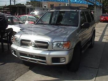 Nissan Pathfinder 2002, Picture 1