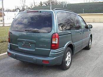 Pontiac Transport 1998, Picture 2