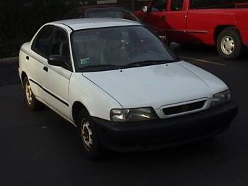 Suzuki Esteem 1998, Picture 1