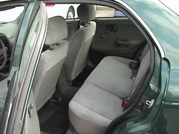 Suzuki Esteem 2001, Picture 4