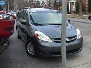 Toyota Sienna 2008, Picture 2